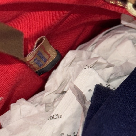 Dooney & Bourke NWT Florentine Small Brenna in Red - Picture 8 of 11